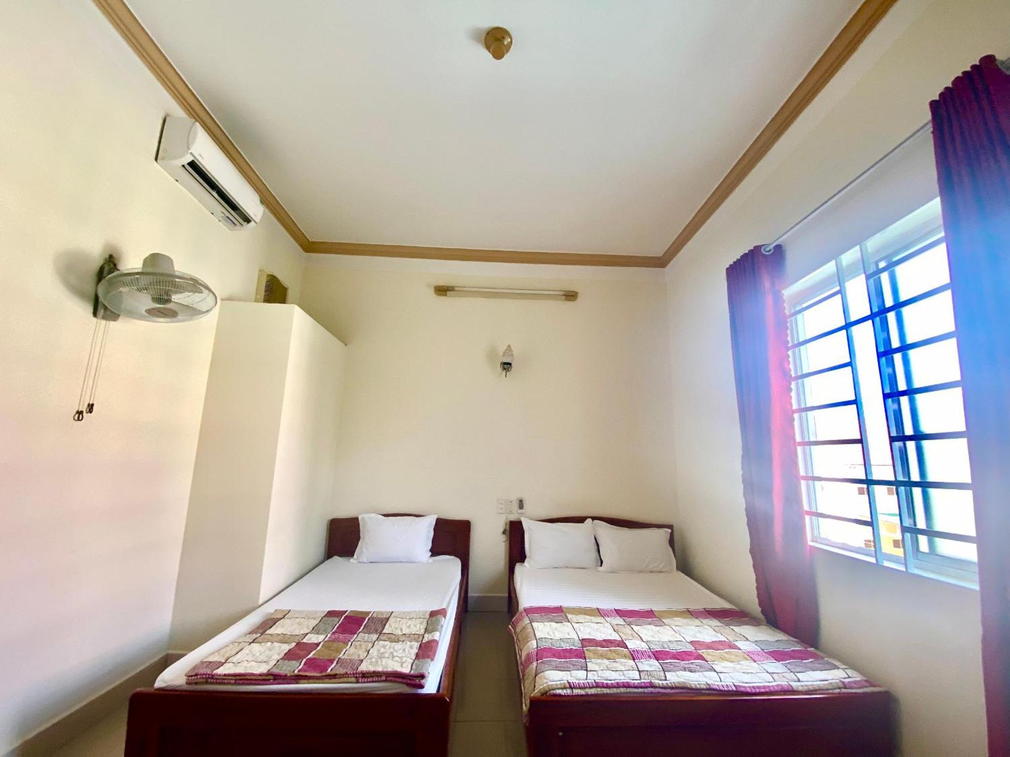 Hotel Khach San Ban Me Xanh Buon Ma Thuot Exterior foto